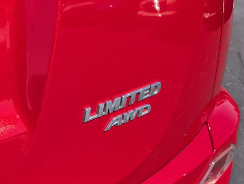 Used 2016 Toyota RAV4 Limited image 29
