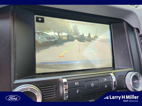 Used 2016 Ford Mustang Premium w/ Equipment Group 201A image 27