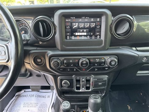 Used 2020 Jeep Wrangler Unlimited Sport image 23