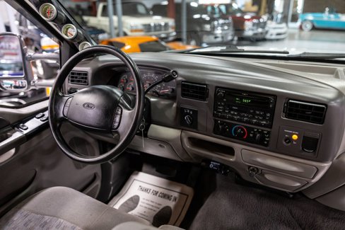 Used 1999 Ford F250 XLT image 38