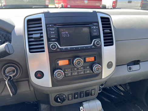 Used 2015 Nissan Frontier SV w/ SV Value Truck Package image 18