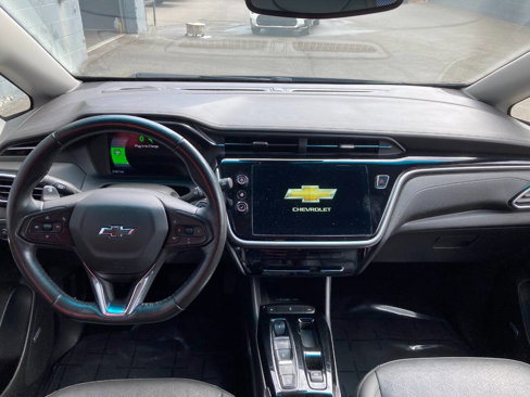 Used 2022 Chevrolet Bolt LT w/ Infotainment Package image 12