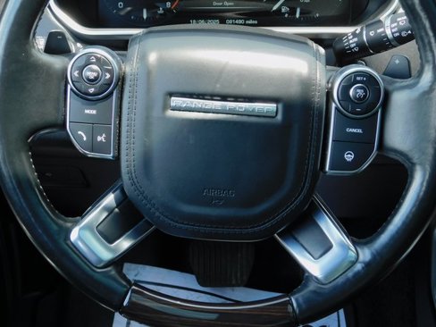 Used 2016 Land Rover Range Rover HSE image 15
