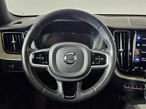 Used 2020 Volvo XC60 T6 Inscription w/ Protection Package image 13
