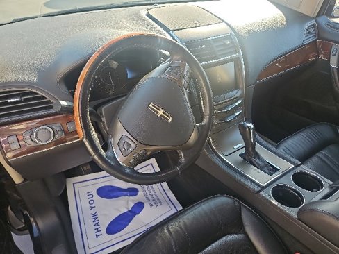 Used 2014 Lincoln MKX AWD w/ Equipment Group 102A image 9