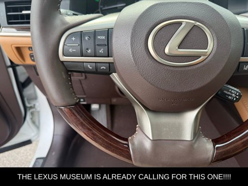 Used 2017 Lexus ES 350 image 10