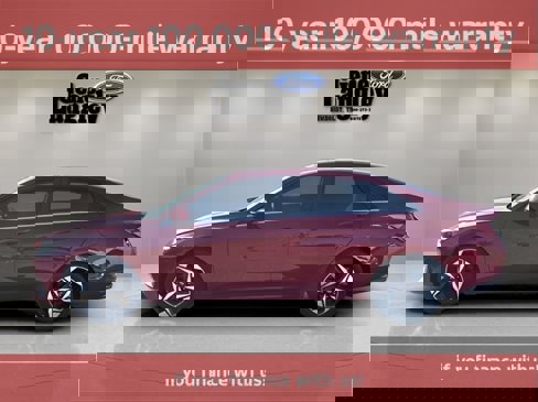 Used 2023 Hyundai Elantra Limited image 1
