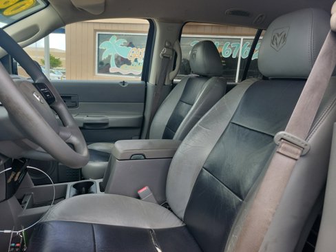 Used 2006 Dodge Durango SXT image 14