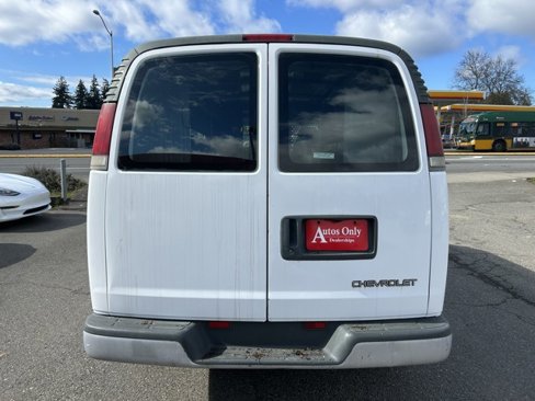 Used 2001 Chevrolet Express 3500 image 6