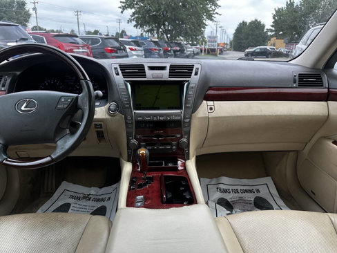 Used 2007 Lexus LS 460 image 29