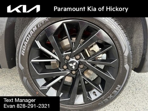 Used 2024 Mitsubishi Outlander SE image 9