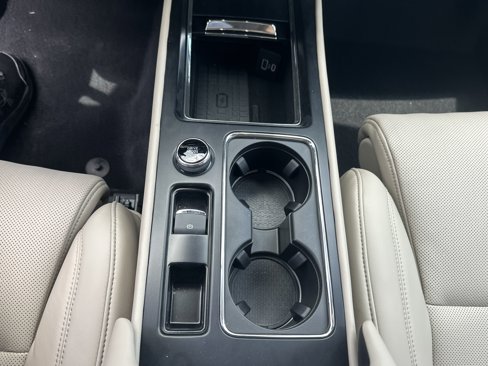 New 2025 Lincoln Corsair Reserve image 20