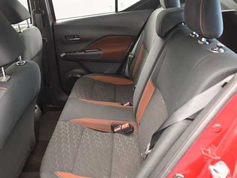 Used 2024 Nissan Kicks SR image 21