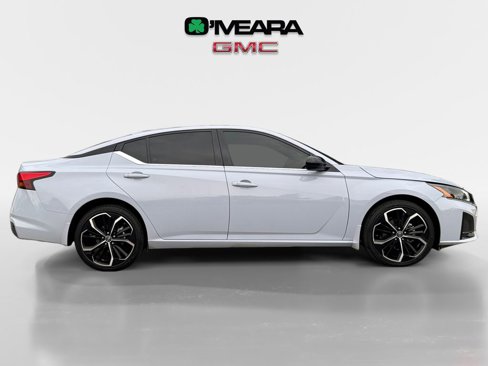 Used 2023 Nissan Altima 2.5 SR image 6