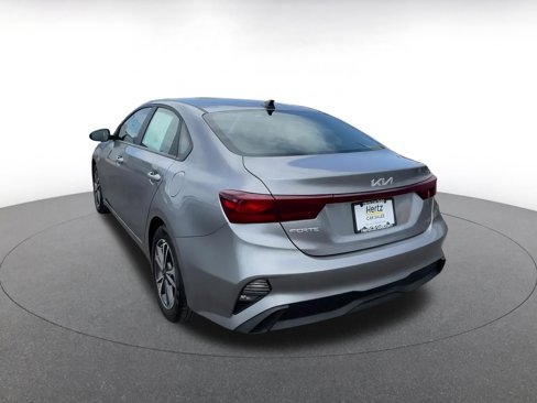 Used 2024 Kia Forte LXS image 11