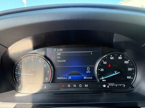 Used 2020 Ford Explorer XLT w/ Equipment Group 202A image 29