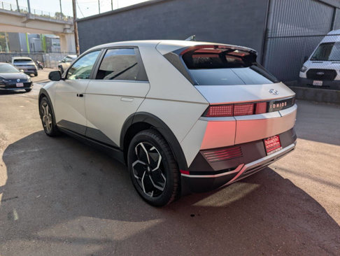 Used 2023 Hyundai Ioniq 5 SEL image 5