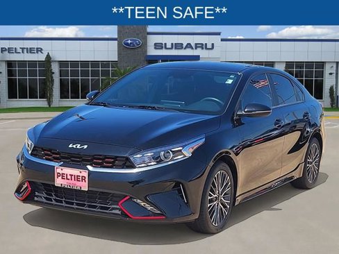Used 2023 Kia Forte GT-Line image 3