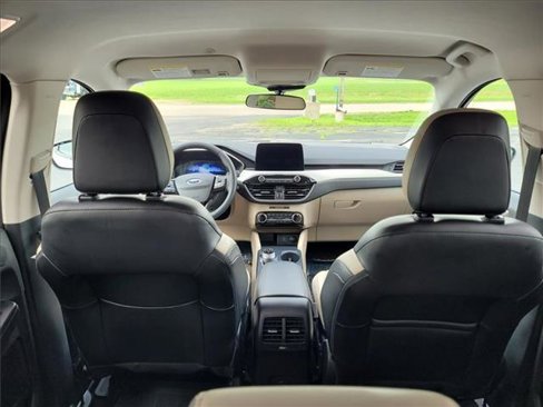 Certified 2022 Ford Escape SEL w/ Technology Package image 12