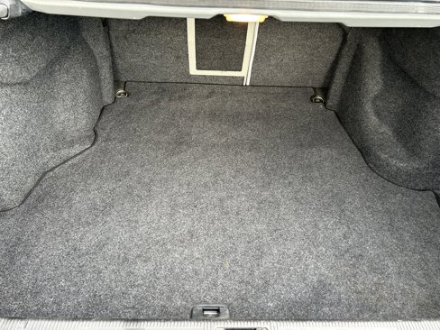 Used 2001 Mercedes-Benz CLK 320 Coupe image 34