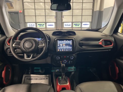 Used 2019 Jeep Renegade Trailhawk image 31