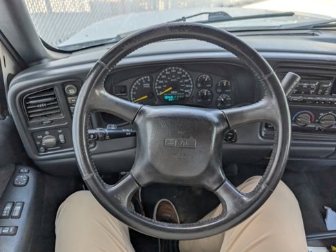 Used 1999 GMC Sierra 1500 SLE image 2