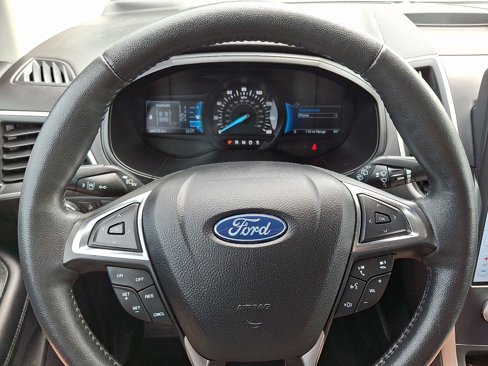 Used 2022 Ford Edge SEL w/ Sport Appearance Package image 19