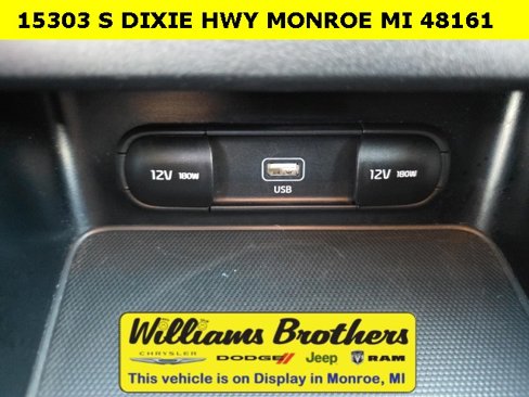 Used 2023 Kia Forte LXS image 17