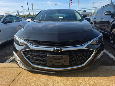 Certified 2022 Chevrolet Malibu RS image 2