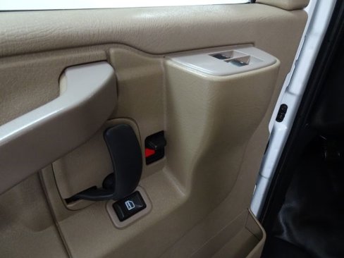 Used 2020 Chevrolet Express 2500 w/ Driver Convenience Package image 22