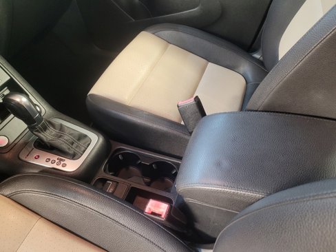 Used 2016 Volkswagen Tiguan S image 26