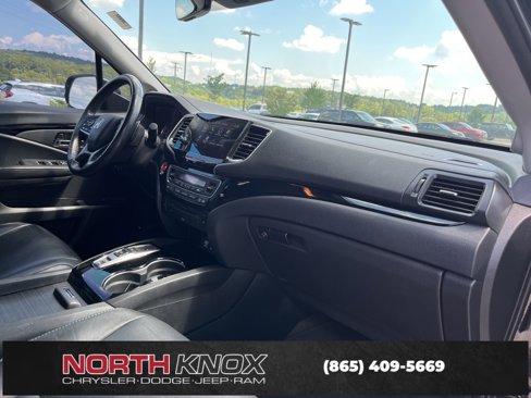 Used 2019 Honda Pilot Touring image 25