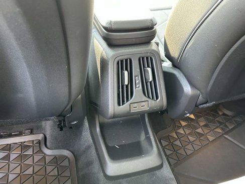 Certified 2025 BMW X1 xDrive28i w/ Technology Package image 21