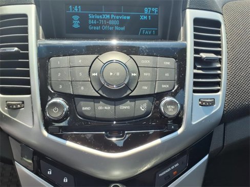 Used 2013 Chevrolet Cruze LT image 17