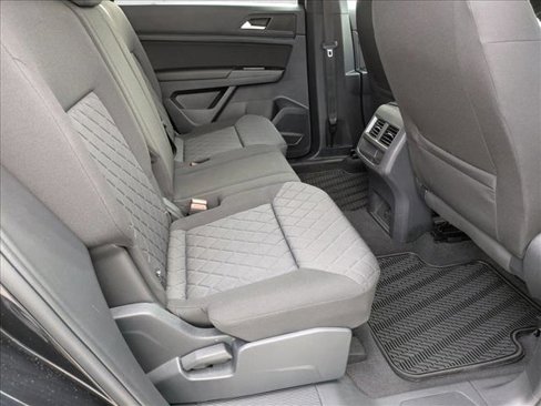 Used 2020 Volkswagen Atlas Cross Sport S image 16