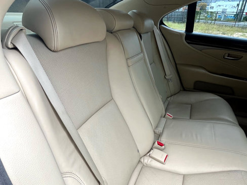 Used 2014 Lexus LS 460 image 49