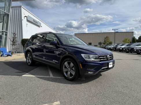 Used 2021 Volkswagen Tiguan SEL image 3