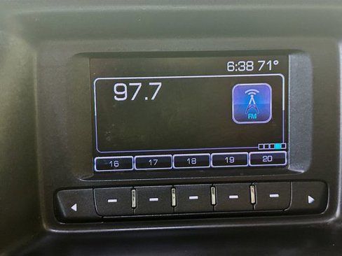 Used 2017 Chevrolet Colorado W/T w/ WT Convenience Package image 16