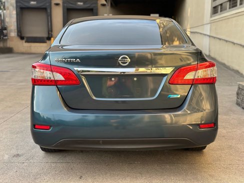 Used 2014 Nissan Sentra S image 4
