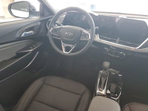 New 2025 Chevrolet Trax ACTIV w/ Driver Confidence Package image 11