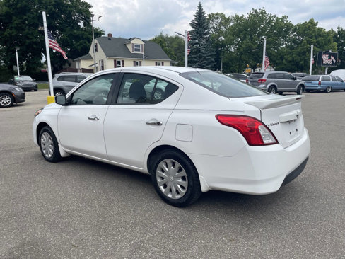 Used 2018 Nissan Versa SV image 6