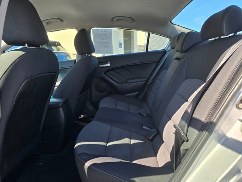 Used 2018 Kia Forte LX w/ LX Popular Package image 21
