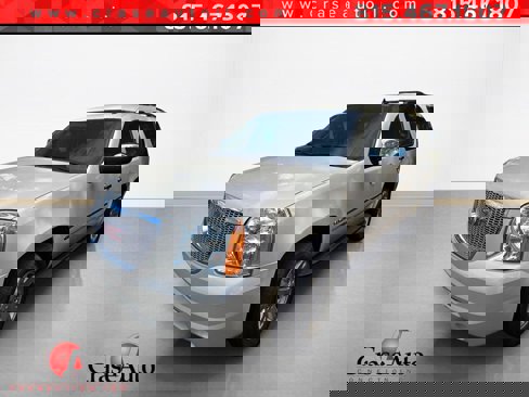 Used 2013 GMC Yukon SLT image 1
