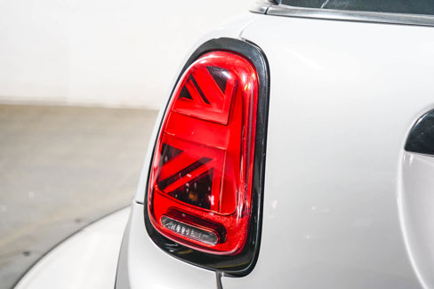 Used 2019 MINI Cooper S w/ Premium Package image 13