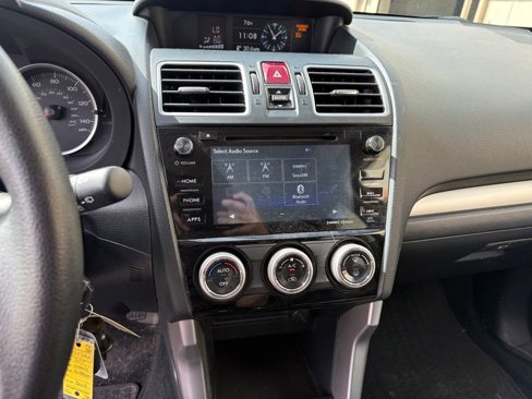 Used 2017 Subaru Forester 2.5i Premium image 19