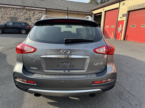 Used 2016 INFINITI QX50 AWD w/ Premium Plus Package image 10