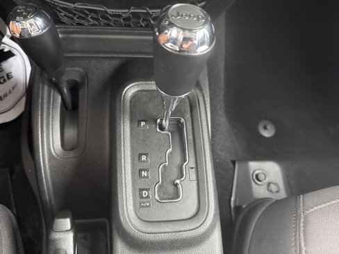 Used 2014 Jeep Wrangler Unlimited Sport w/ Quick Order Package 24S image 26