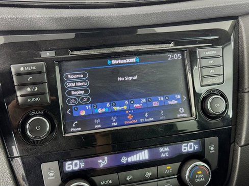 Certified 2020 Nissan Rogue SV image 15