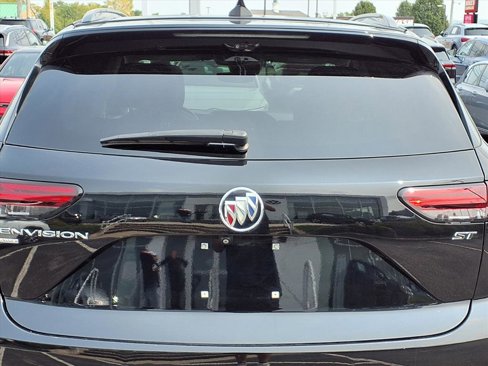 Used 2022 Buick Envision Essence w/ Technology Package II image 27