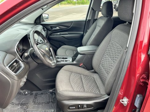 Used 2021 Chevrolet Equinox LT image 11